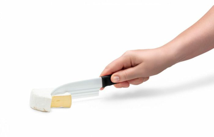 סכין נון סטיק שחורה לגבינה Dreamfarm KNIBBLE LITE