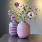⁦אגרטל מתכת לילך 32 ס"מ Lily&Lotus⁩ – תמונה ⁦4⁩