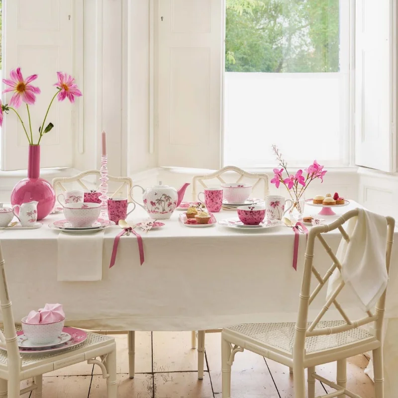 מגש לעוגה בצבע ורוד 33.6/15.5 ס"מ Jolie Flowers מבית PIP STUDIO – תמונה 2